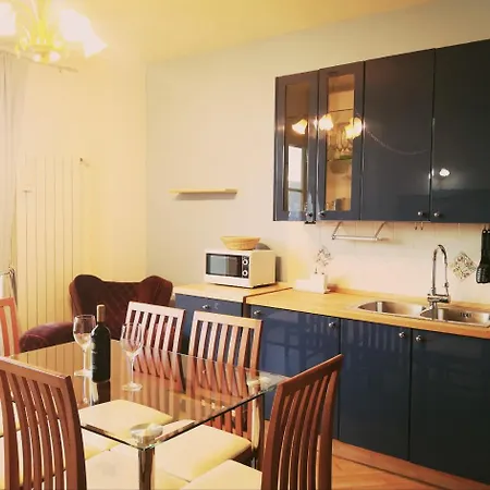 Apartment Romantica *
